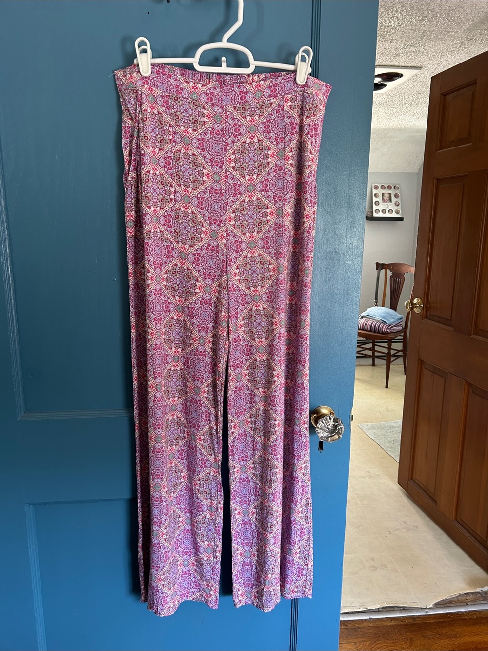 Printed Pull-On Pants in Pink Mosaic